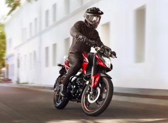 Bajaj lanza tres renovaciones y anticipa otras tres novedades