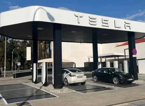 Tesla instalará una red de cargadores eléctricos en Argentina