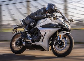 CFMoto lanza la 450SR-S en Argentina