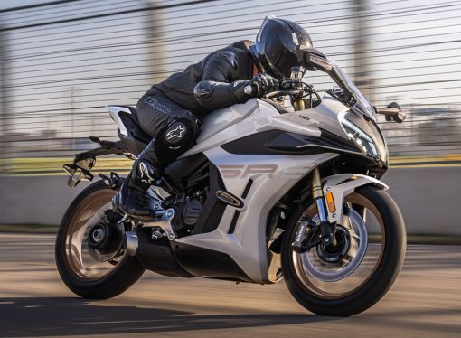 CFMoto lanza la 450SR-S en Argentina