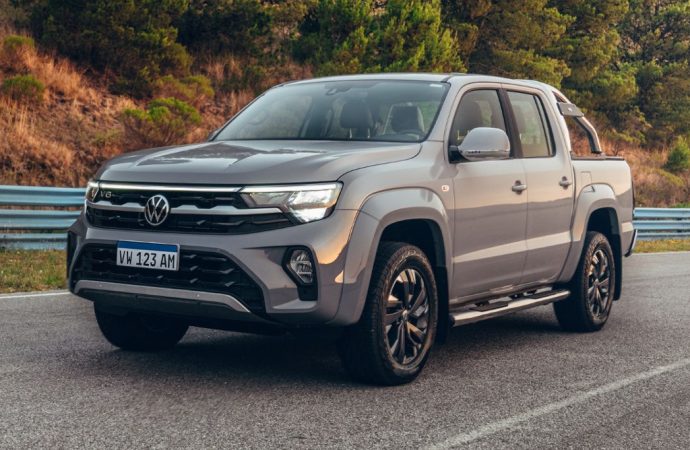 Volkswagen celebra la producción de la Amarok 800.000 en Pacheco