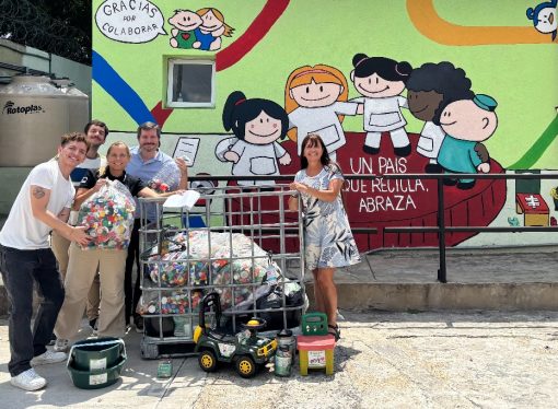 Mercedes-Benz Camiones y Buses refuerza su compromiso ambiental y social con la Fundación Garrahan