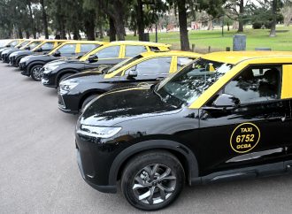 La Ciudad de Buenos Aires lanzó una línea de créditos para la compra de taxis electrificados
