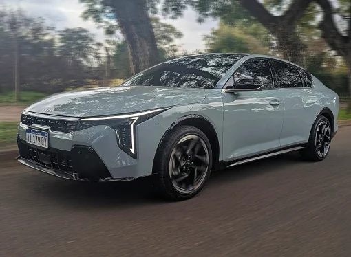 Prueba: Kia K4 sedán GT-Line