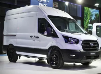Ford sumó una nueva versión automática a la gama Transit