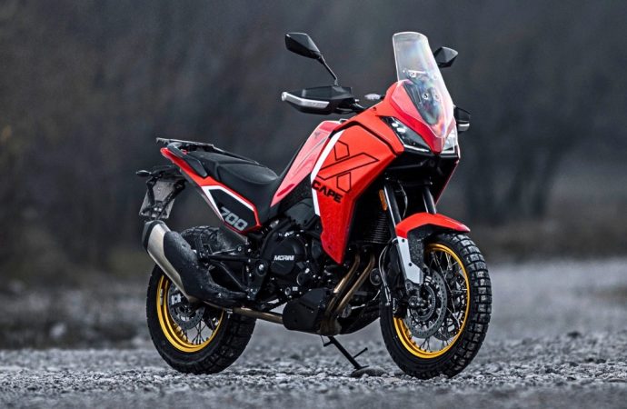 Moto Morini lanza la X-Cape 700 Gold Edition en Argentina