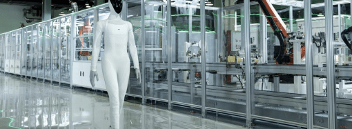 La automotriz china Xpeng produjo su primer robot humanoide