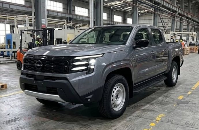 Un rediseño de la actual Nissan Frontier se deja ver en Tailandia
