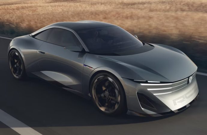 Peugeot anticipa sus nuevos interiores con un RCZ concept