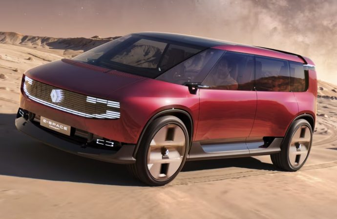 Renault sigue por la senda retro con el E-Space
